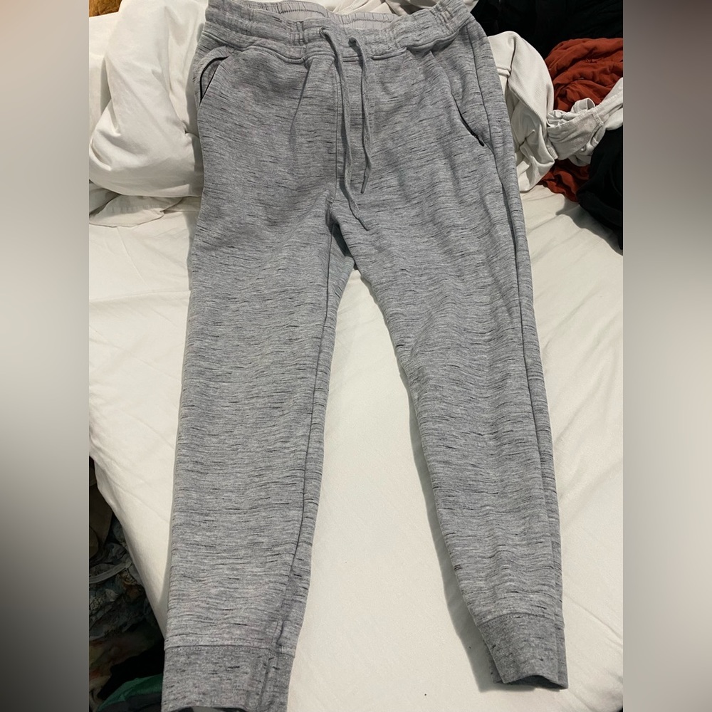 On The Bays sweatpants in grey or charcoal